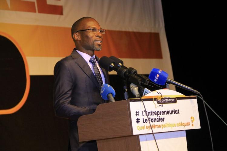 Côte d’Ivoire : Présidentielle 2025 /  Le candidat Kévin Fiéni présente sa vision pour le pays 
